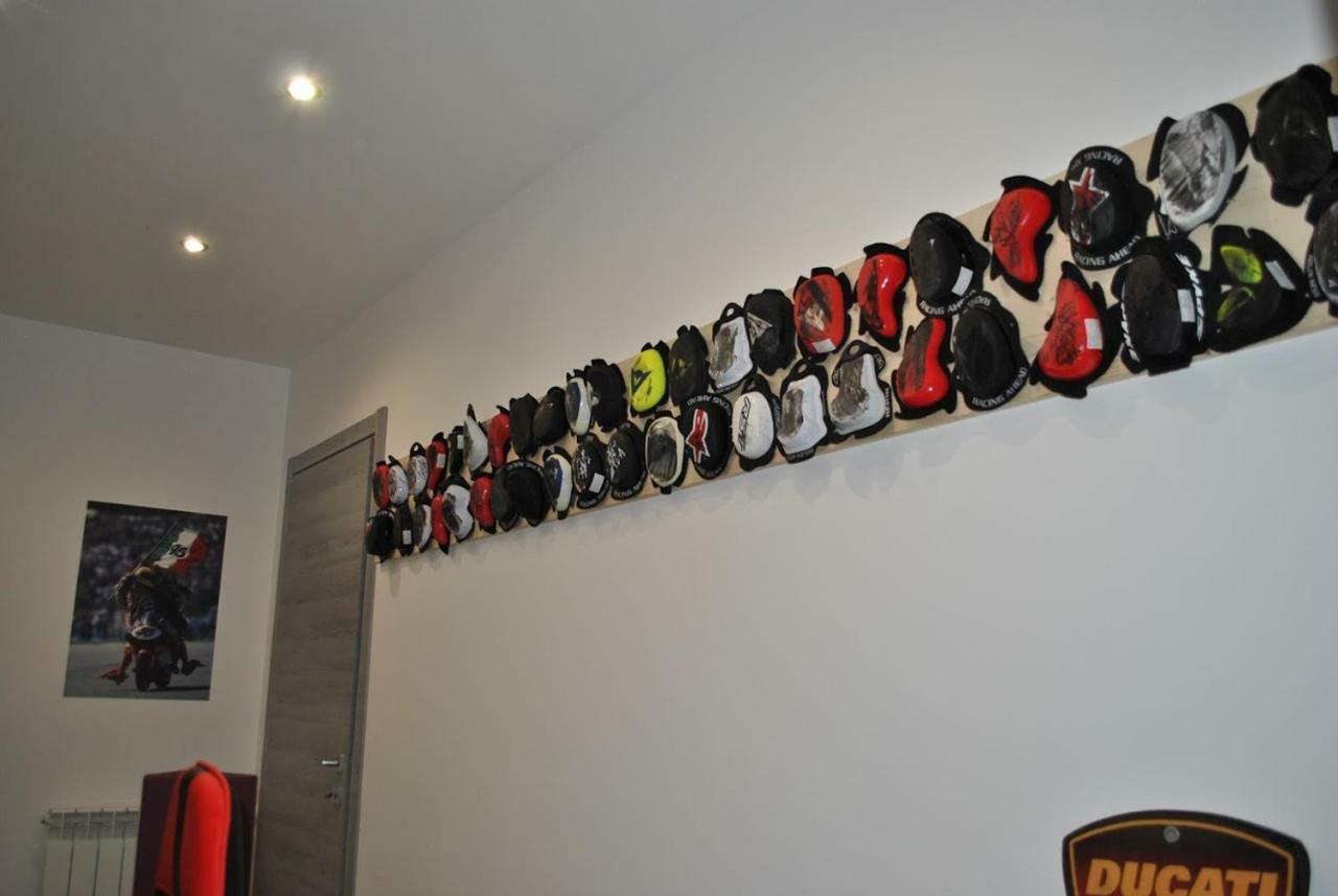 Italian Piston House Sport Moto Rent Bed & Breakfast Millesimo Exterior photo