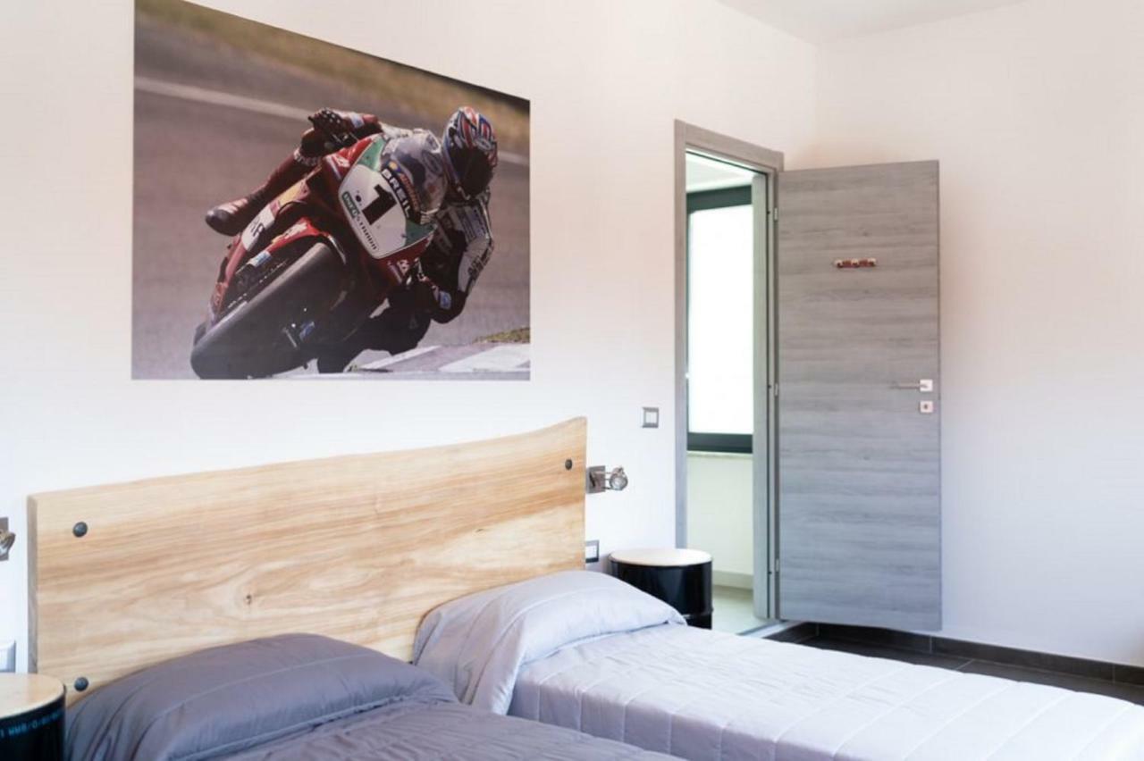 Italian Piston House Sport Moto Rent Bed & Breakfast Millesimo Exterior photo